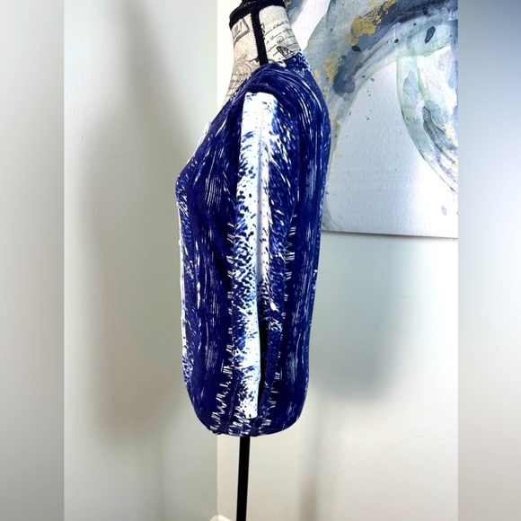 Joseph A. Cardigan Button Down Sweater mesmerizing blue and white pattern size M - Picture 6 of 9